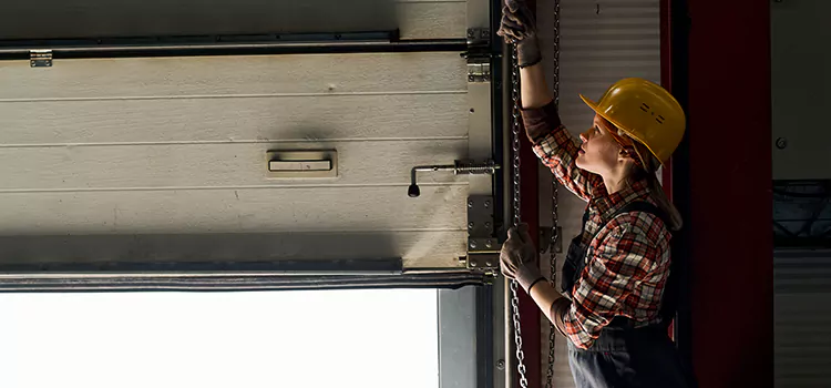 Addressing Common Garage Door Stoppage Issues in Brooklyn, NY